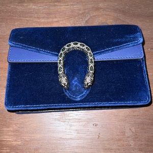 Mini Gucci Dionysus Crossbody